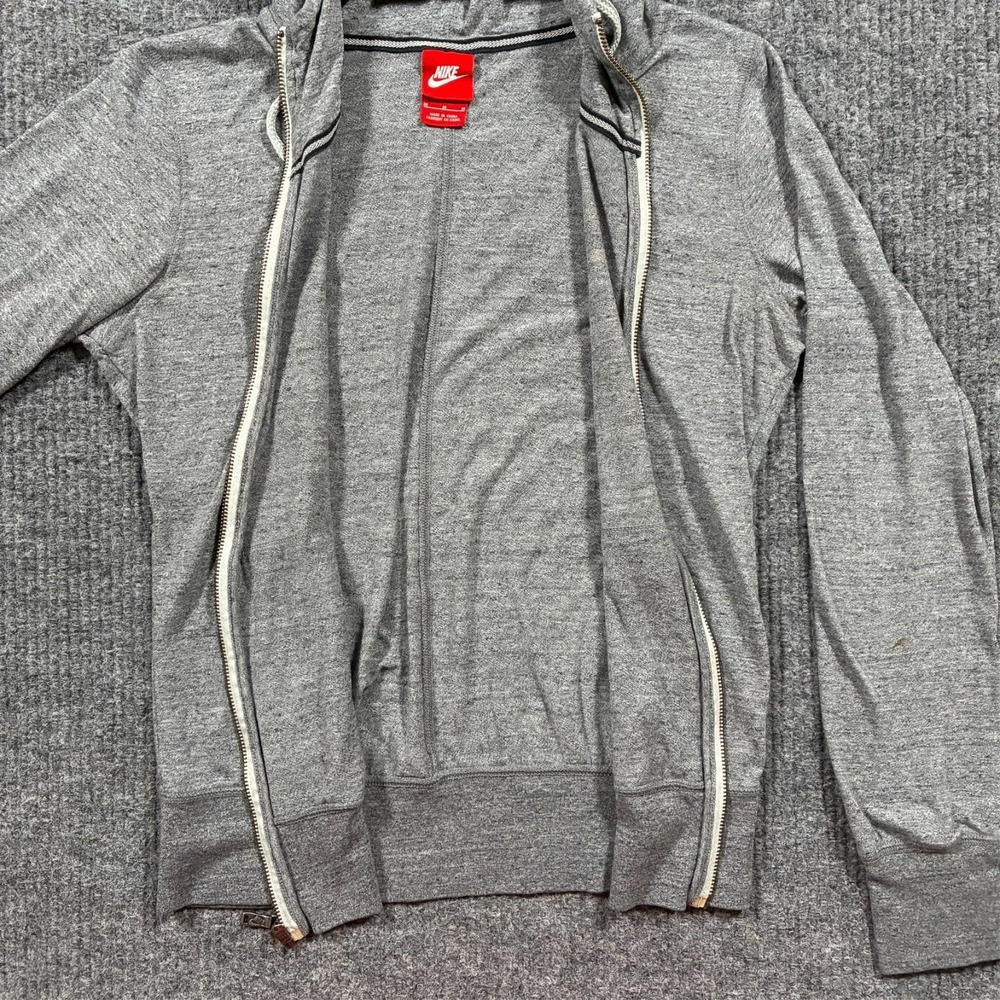 Nike Womens Hoodie Size Medium Gray Full Zip Jacket Logo Casual Activewear - Picture 6 of 12